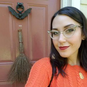 Meet your Posher, Mackenzie